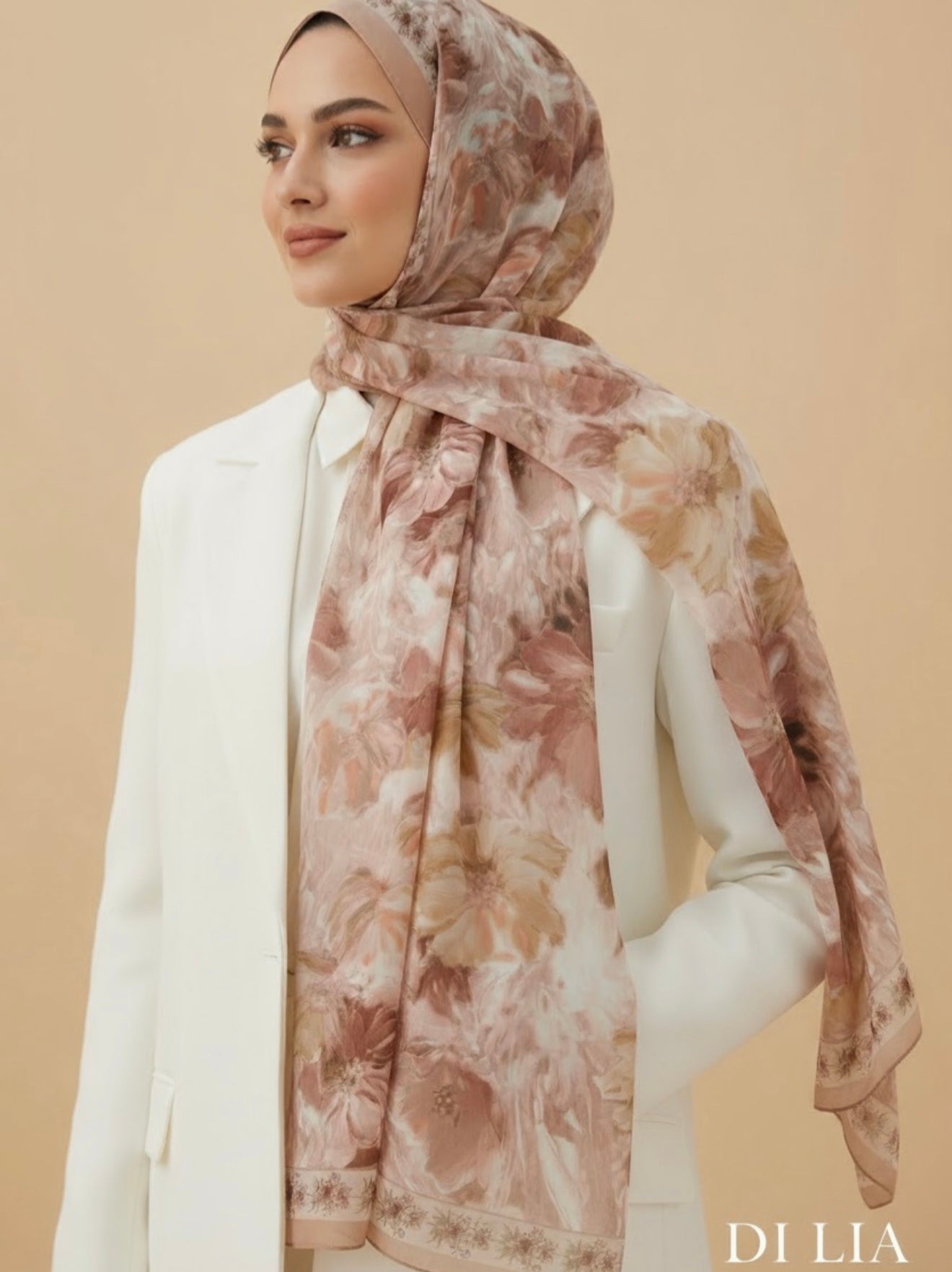 BLUSH BEIGE / CREPESCARF