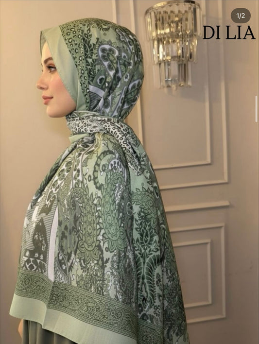 WEICHES BAUMWOLLGRÜN