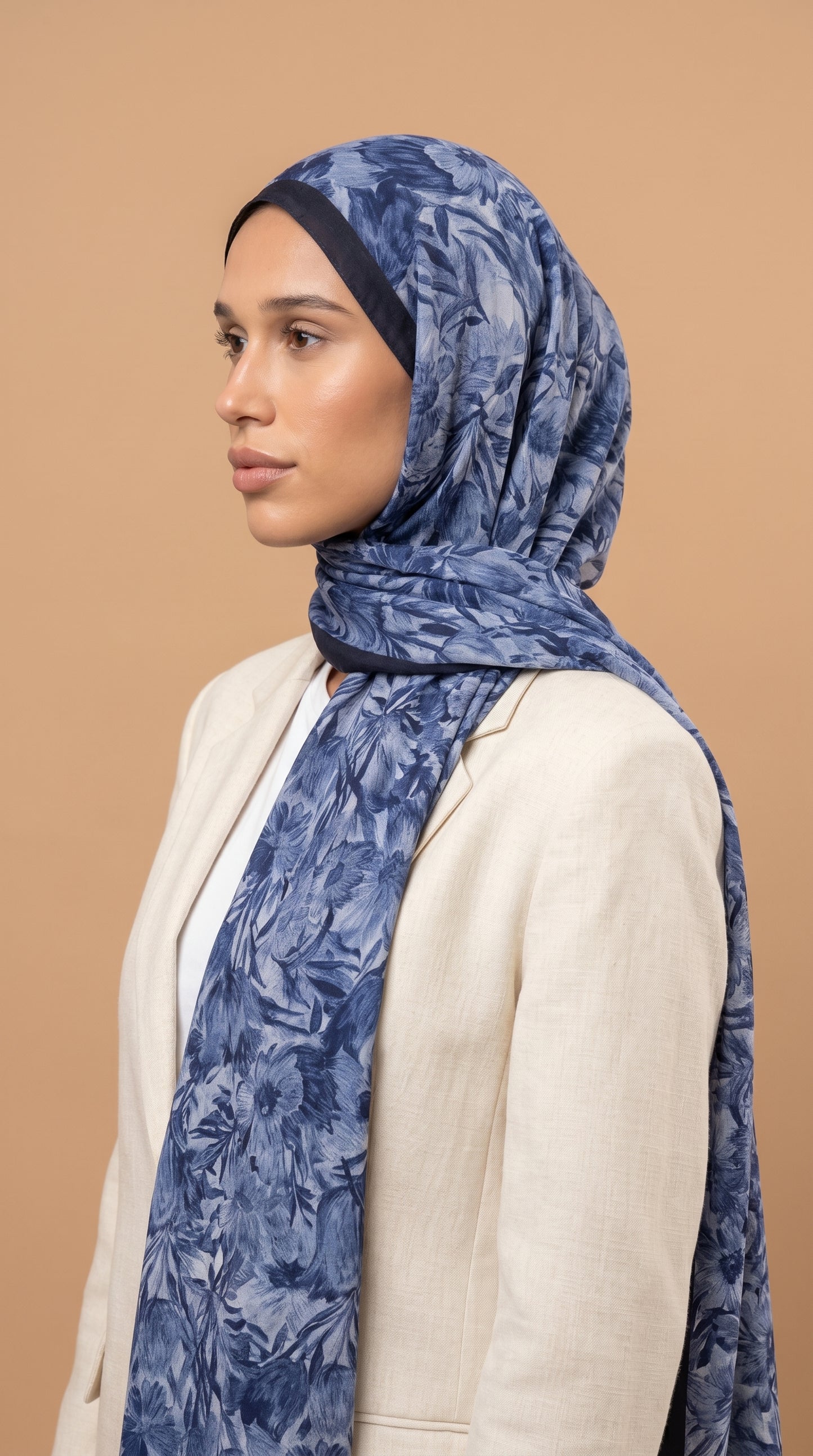 Dunkelblau /Crushscarf